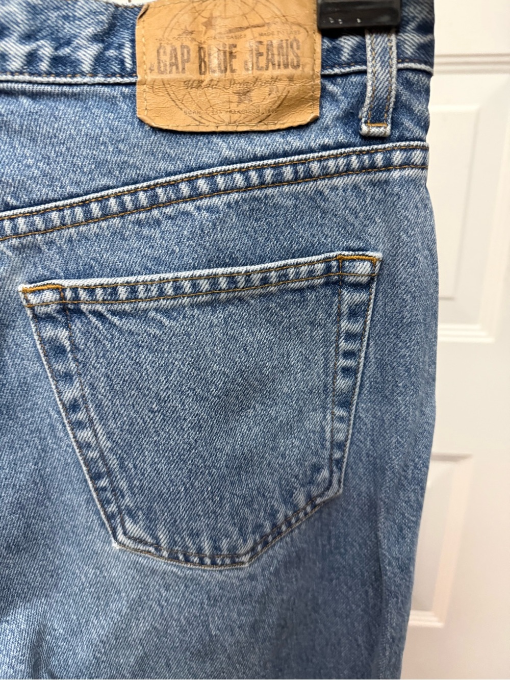 GAP High-Rise Women's Blue Denim Jeans - Picture 7 of 10